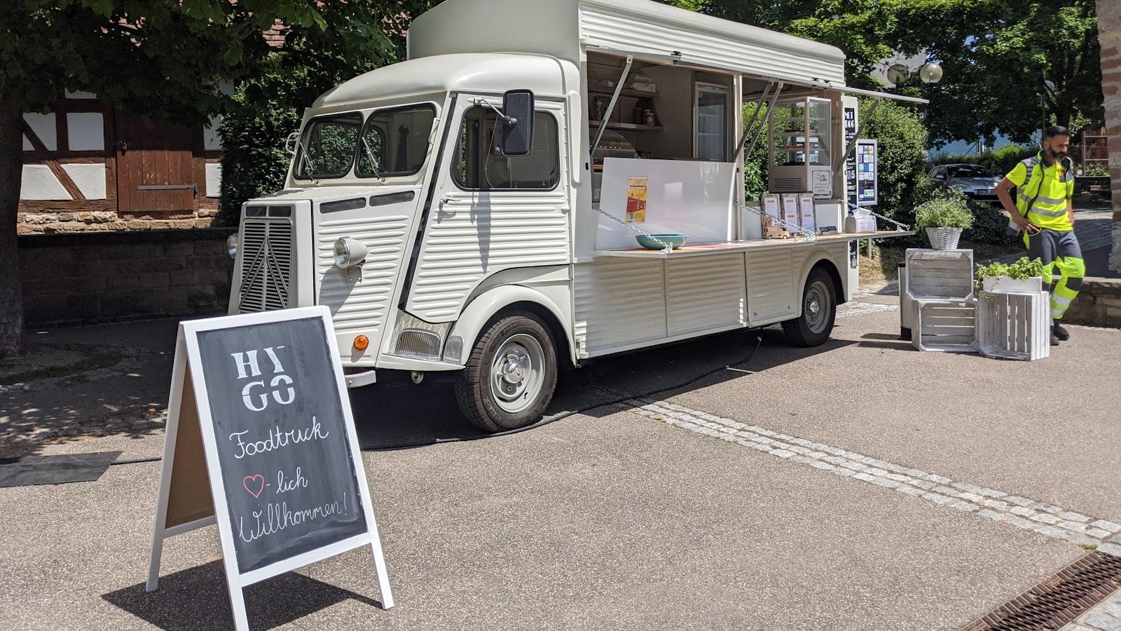 Tips for Creating an Eye-Catching Food⁢ Truck Design